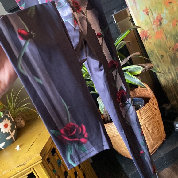 Women’s Small skull Body suit NWOT - Picture 5 of 16